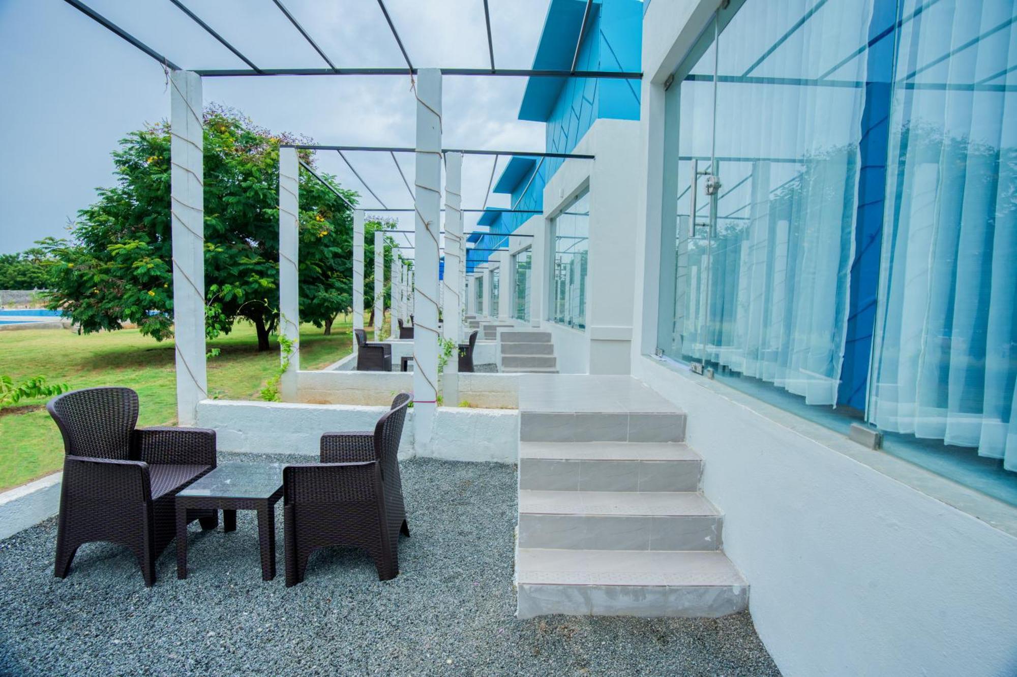 Seaborne Beach Resort Auroville Exterior foto
