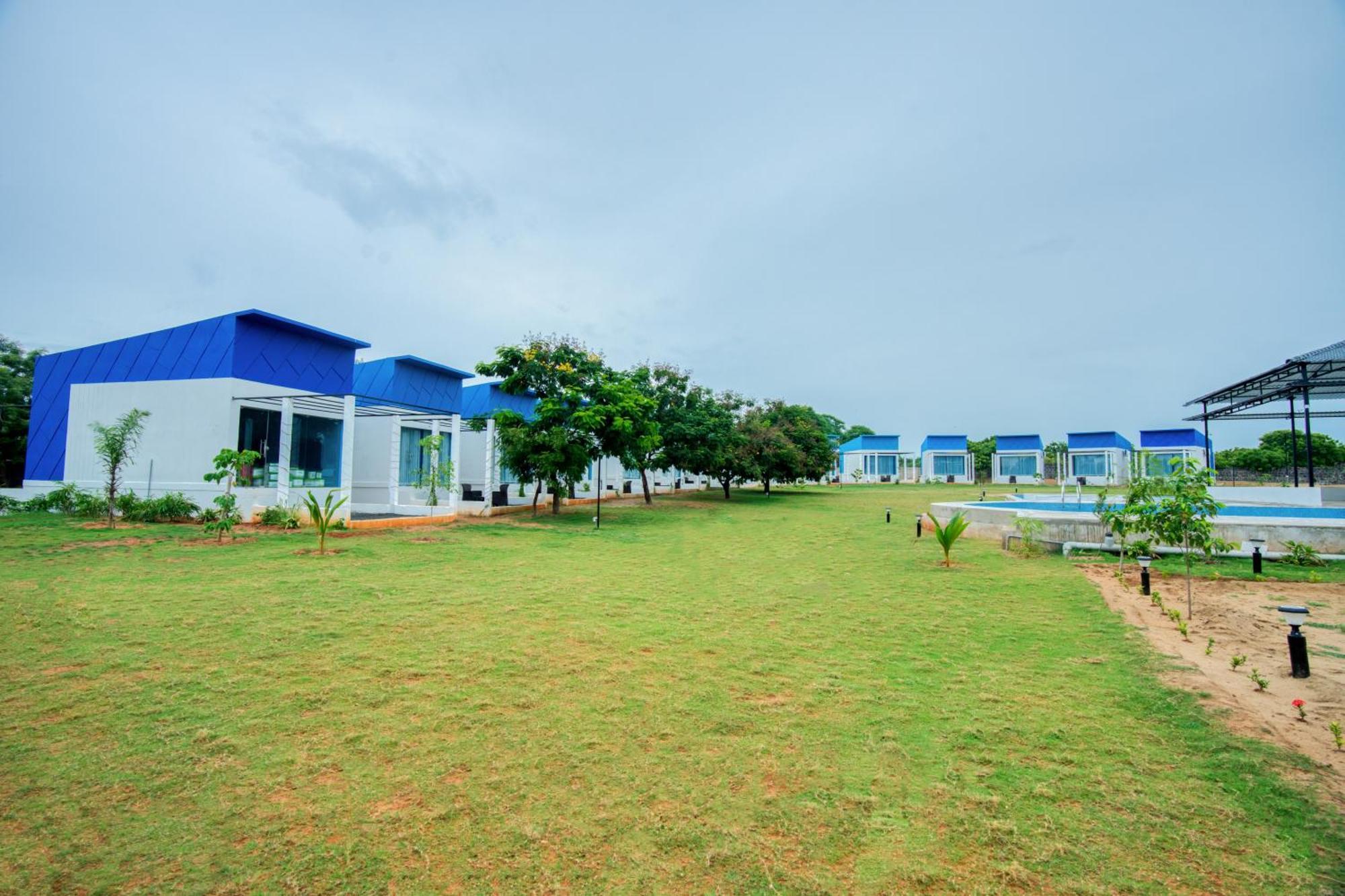 Seaborne Beach Resort Auroville Exterior foto