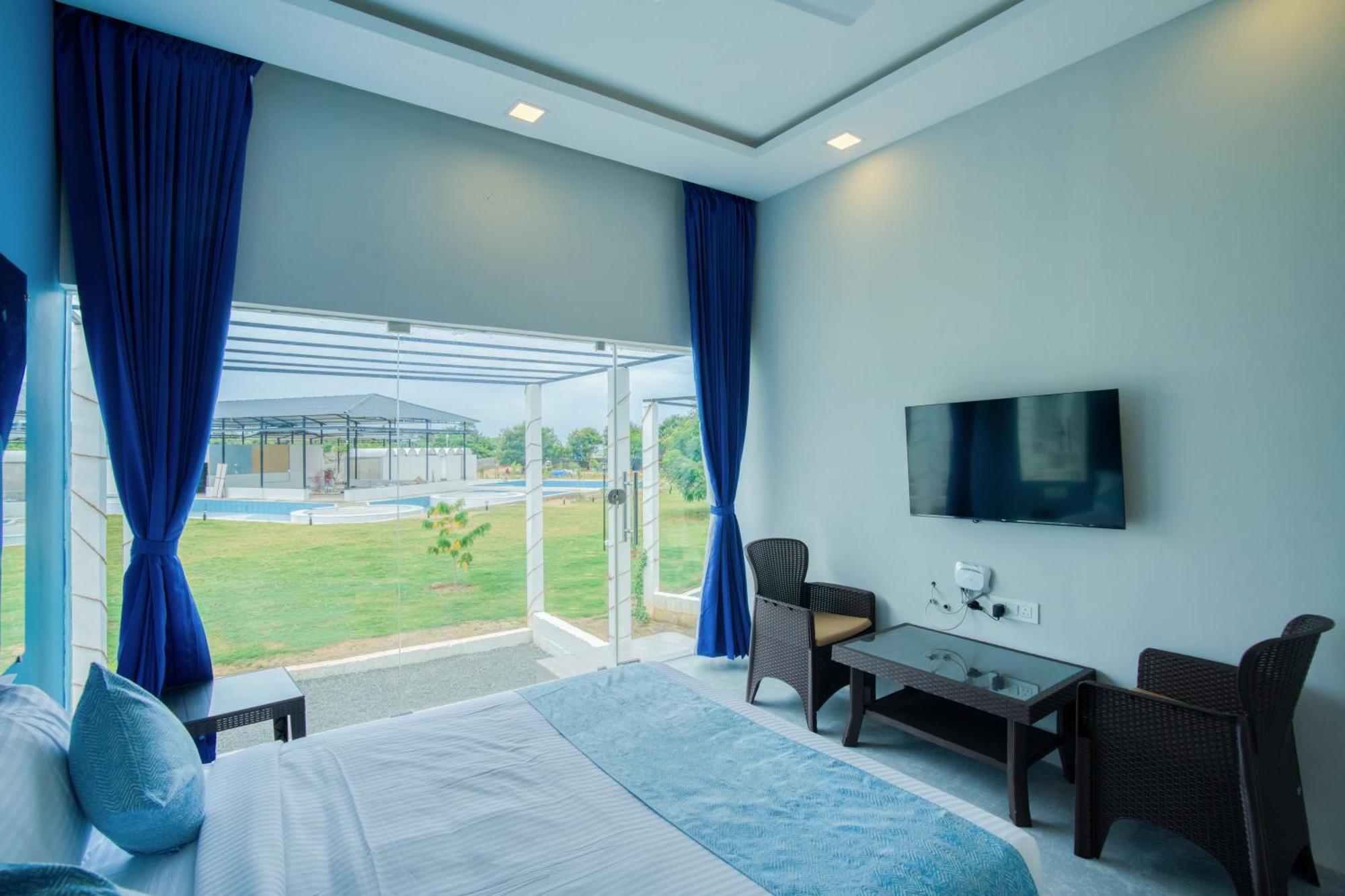 Seaborne Beach Resort Auroville Exterior foto